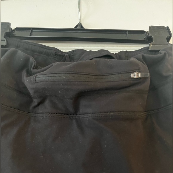 Athleta Two in One Contender-Black skirt with Cropped Leg-size medium - Picture 4 of 6